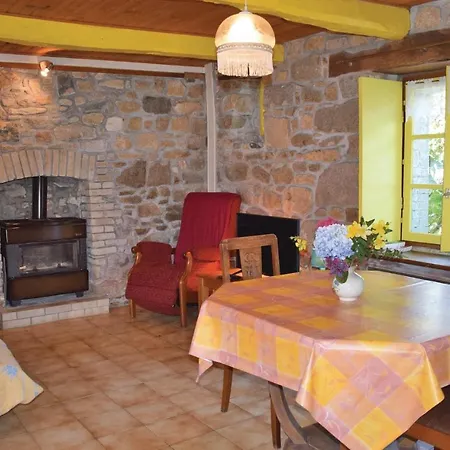 1 Bedroom Cozy In * Pleubian